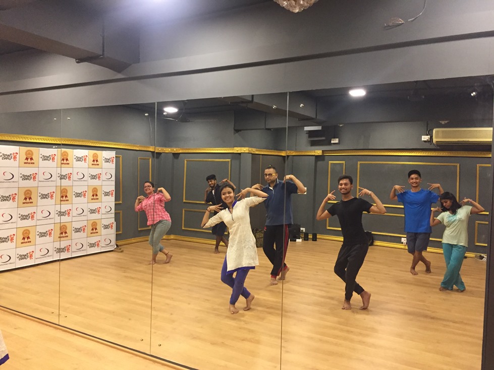 Dance Classes at New Alipore workshop