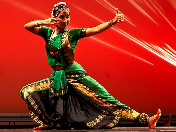 bharatanatyam BG